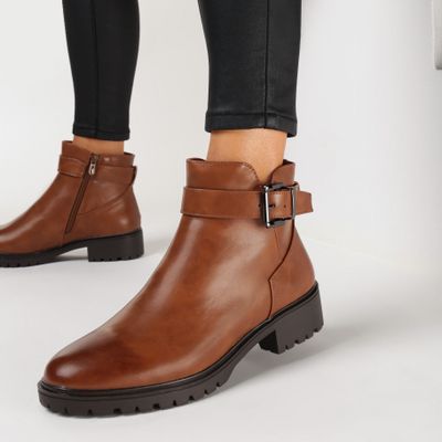 Botki jesienne born2be ze sklepu: born2be.pl w kategorii: Botki - zdjęcie 054DCF2-170-2564_107702