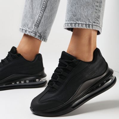 Buty sportowe damskie na jesień na wiosnę born2be ze sklepu: born2be.pl w kategorii: Buty sportowe damskie - zdjęcie 054DCF2-170-2564_133696