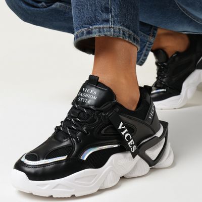 Buty sportowe damskie na wiosnę born2be ze sklepu: born2be.pl w kategorii: Buty sportowe damskie - zdjęcie 054DCF2-170-2564_173077
