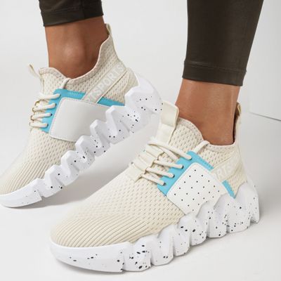 Buty sportowe damskie na wiosnę born2be ze sklepu: born2be.pl w kategorii: Buty sportowe damskie - zdjęcie 054DCF2-170-2564_174536