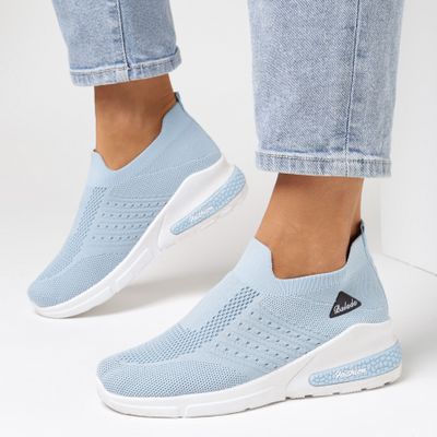Buty sportowe damskie na wiosnę born2be ze sklepu: born2be.pl w kategorii: Buty sportowe damskie - zdjęcie 054DCF2-170-2564_187674