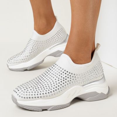 Buty sportowe damskie na wiosnę born2be ze sklepu: born2be.pl w kategorii: Buty sportowe damskie - zdjęcie 054DCF2-170-2564_235981