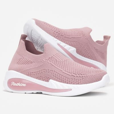Buty sportowe dziecięce na wiosnę born2be ze sklepu: born2be.pl w kategorii: Buty sportowe dziecięce - zdjęcie 054DCF2-170-2564_237506