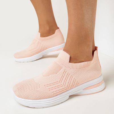Buty sportowe damskie na wiosnę born2be ze sklepu: born2be.pl w kategorii: Buty sportowe damskie - zdjęcie 054DCF2-170-2564_245097