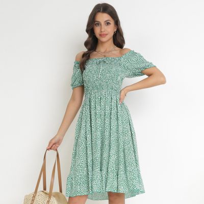 Sukienka casual dla puszystych born2be ze sklepu: born2be.pl w kategorii: Sukienki - zdjęcie 054DCF2-170-2564_245738
