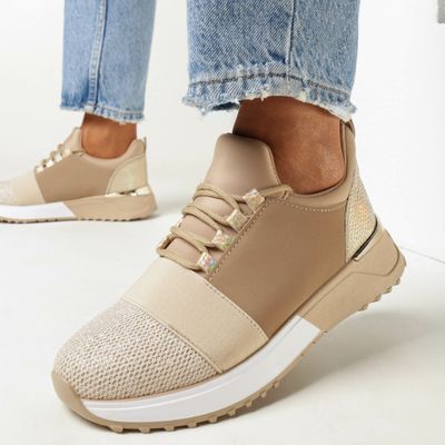 born2be - Buty sportowe damskie wiosenne ze sklepu: born2be.pl w kategorii: Buty sportowe damskie - zdjęcie 054DCF2-170-2564_258407