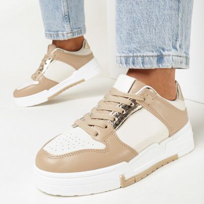 born2be - Buty sportowe damskie na wiosnę ze sklepu: born2be.pl w kategorii: Buty sportowe damskie - zdjęcie 054DCF2-170-2564_263216