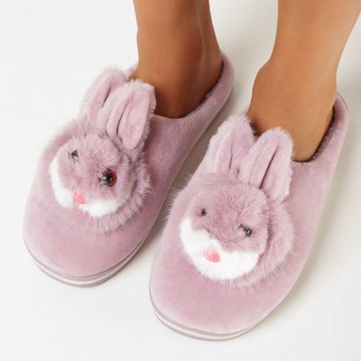 Kapcie damskie na zimę born2be ze sklepu: born2be.pl w kategorii: Kapcie damskie - zdjęcie 054DCF2-170-2564_271326