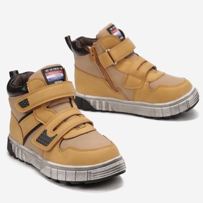 Buty zimowe dziecięce na zimę born2be ze sklepu: born2be.pl w kategorii: Buty zimowe dziecięce - zdjęcie 054DCF2-170-2564_275126