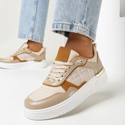 Buty sportowe damskie wiosenne born2be ze sklepu: born2be.pl w kategorii: Buty sportowe damskie - zdjęcie 054DCF2-170-2564_279379