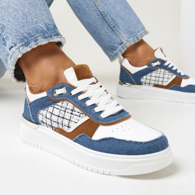 born2be - Buty sportowe damskie na wiosnę ze sklepu: born2be.pl w kategorii: Buty sportowe damskie - zdjęcie 054DCF2-170-2564_279381