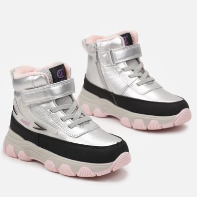 Buty zimowe dziecięce zimowe born2be ze sklepu: born2be.pl w kategorii: Buty zimowe dziecięce - zdjęcie 054DCF2-170-2564_284366