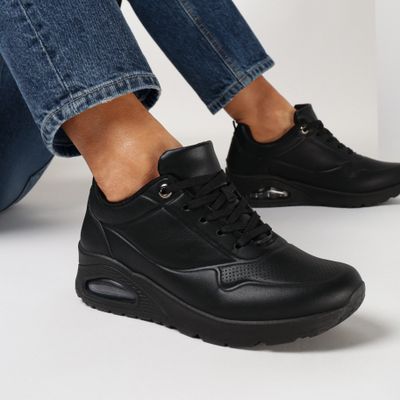 Buty sportowe damskie jesienne born2be ze sklepu: born2be.pl w kategorii: Buty sportowe damskie - zdjęcie 054DCF2-170-2564_291847