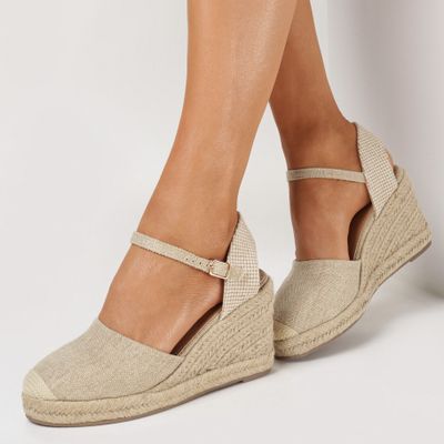 Espadryle damskie wiosenne born2be ze sklepu: born2be.pl w kategorii: Espadryle damskie - zdjęcie 054DCF2-170-2564_293723