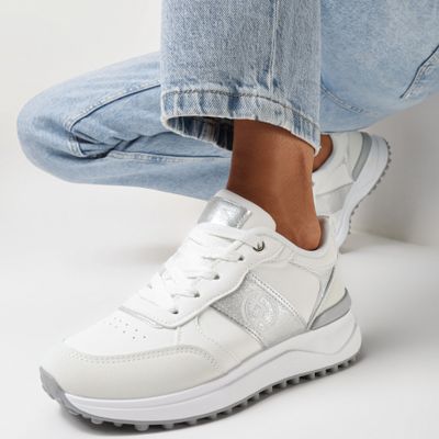 Buty sportowe damskie na wiosnę born2be ze sklepu: born2be.pl w kategorii: Buty sportowe damskie - zdjęcie 054DCF2-170-2564_294590