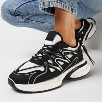Buty sportowe damskie na wiosnę born2be ze sklepu: born2be.pl w kategorii: Buty sportowe damskie - zdjęcie 054DCF2-170-2564_294647