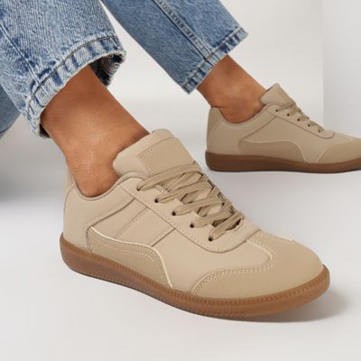 born2be - Buty sportowe damskie ze sklepu: born2be.pl w kategorii: Buty sportowe damskie - zdjęcie 054DCF2-170-2564_295282