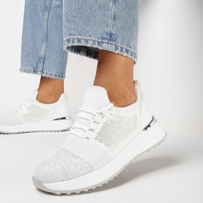born2be - Buty sportowe damskie na wiosnę ze sklepu: born2be.pl w kategorii: Buty sportowe damskie - zdjęcie 054DCF2-170-2564_297767