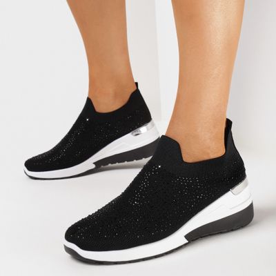 Buty sportowe damskie na wiosnę born2be ze sklepu: born2be.pl w kategorii: Buty sportowe damskie - zdjęcie 054DCF2-170-2564_297875