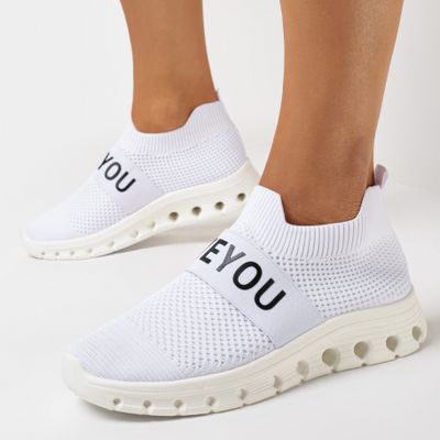 Buty sportowe damskie na wiosnę born2be ze sklepu: born2be.pl w kategorii: Buty sportowe damskie - zdjęcie 054DCF2-170-2564_299936