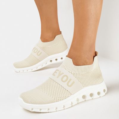 Buty sportowe damskie na wiosnę born2be ze sklepu: born2be.pl w kategorii: Buty sportowe damskie - zdjęcie 054DCF2-170-2564_299939