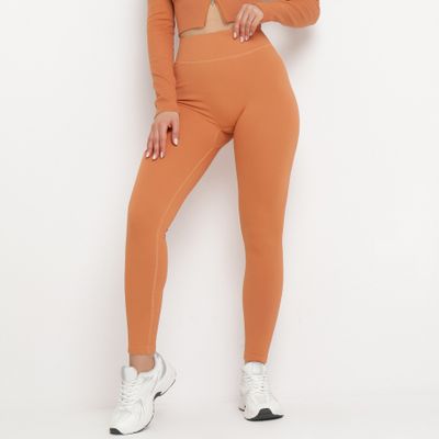 Spodnie damskie casual born2be ze sklepu: born2be.pl w kategorii: Spodnie damskie - zdjęcie 054DCF2-170-2564_300447