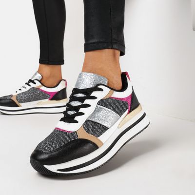 Buty sportowe damskie na wiosnę born2be ze sklepu: born2be.pl w kategorii: Buty sportowe damskie - zdjęcie 054DCF2-170-2564_301037