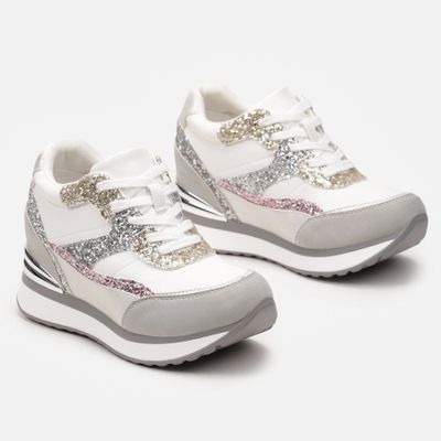 born2be - Buty sportowe damskie na wiosnę ze sklepu: born2be.pl w kategorii: Buty sportowe damskie - zdjęcie 054DCF2-170-2564_306415