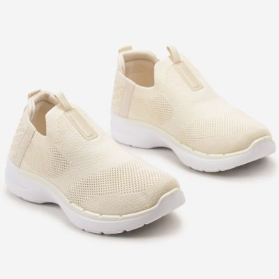 Buty sportowe damskie casualowe born2be ze sklepu: born2be.pl w kategorii: Buty sportowe damskie - zdjęcie 054DCF2-170-2564_307638