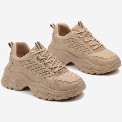 born2be - Buty sportowe damskie wiosenne ze sklepu: born2be.pl w kategorii: Buty sportowe damskie - zdjęcie 054DCF2-170-2564_307822
