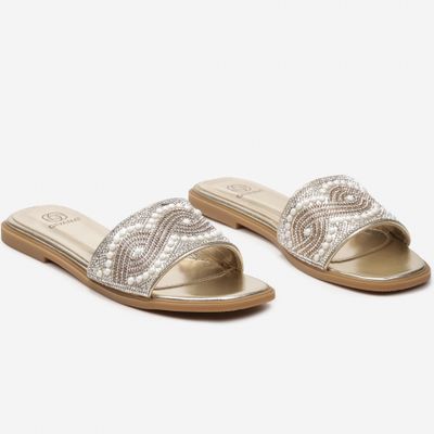 Klapki damskie casual born2be ze sklepu: born2be.pl w kategorii: Klapki damskie - zdjęcie 054DCF2-170-2564_315605