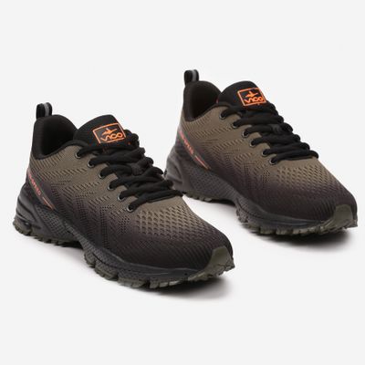 Buty sportowe męskie jesienne born2be ze sklepu: born2be.pl w kategorii: Buty sportowe męskie - zdjęcie 054DCF2-170-2564_316677