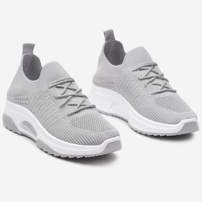 Buty sportowe damskie na wiosnę born2be ze sklepu: born2be.pl w kategorii: Buty sportowe damskie - zdjęcie 054DCF2-170-2564_322460