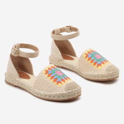 Espadryle damskie na lato born2be ze sklepu: born2be.pl w kategorii: Espadryle damskie - zdjęcie 054DCF2-170-2564_322970