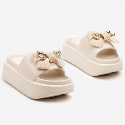 Klapki damskie na lato born2be ze sklepu: born2be.pl w kategorii: Klapki damskie - zdjęcie 054DCF2-170-2564_336089