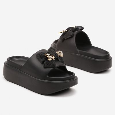Klapki damskie casual na wiosnę born2be ze sklepu: born2be.pl w kategorii: Klapki damskie - zdjęcie 054DCF2-170-2564_336090