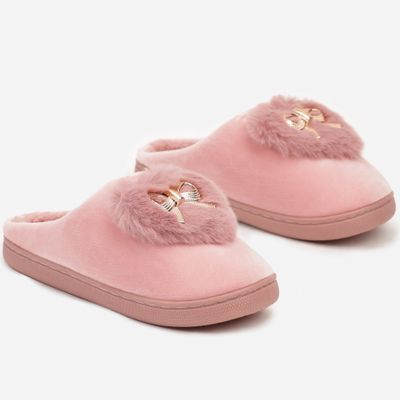 Kapcie damskie na zimę born2be ze sklepu: born2be.pl w kategorii: Kapcie damskie - zdjęcie 054DCF2-170-2564_345399