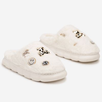 Kapcie damskie na zimę born2be ze sklepu: born2be.pl w kategorii: Kapcie damskie - zdjęcie 054DCF2-170-2564_347608