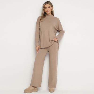 born2be - Komplet casualowy ze sklepu: born2be.pl w kategorii: Komplety i garnitury damskie - zdjęcie 054DCF2-170-2564_351053