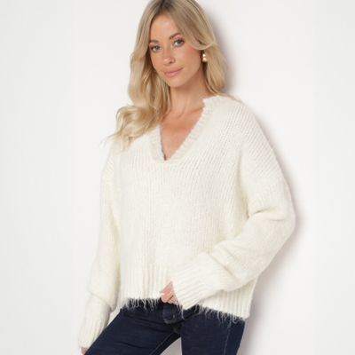 Sweter damski na zimę born2be ze sklepu: born2be.pl w kategorii: Swetry damskie - zdjęcie 054DCF2-170-2564_353582
