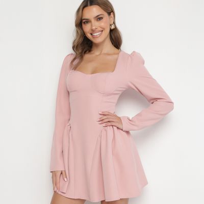 Sukienka casual prosta born2be ze sklepu: born2be.pl w kategorii: Sukienki - zdjęcie 054DCF2-170-2564_365445