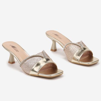 Klapki damskie na lato born2be ze sklepu: born2be.pl w kategorii: Klapki damskie - zdjęcie 054DCF2-170-2564_365872