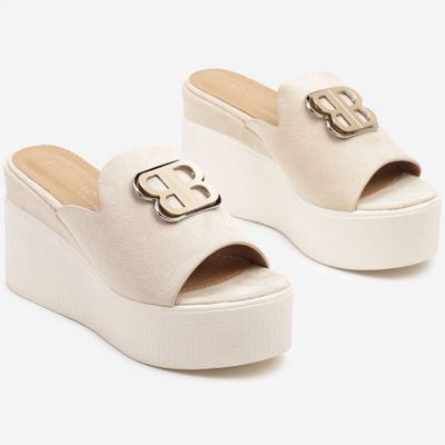Klapki damskie casual born2be ze sklepu: born2be.pl w kategorii: Klapki damskie - zdjęcie 054DCF2-170-2564_368297