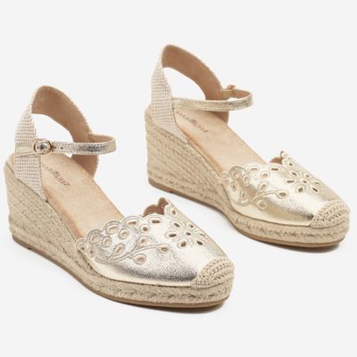 Espadryle damskie na lato born2be ze sklepu: born2be.pl w kategorii: Espadryle damskie - zdjęcie 054DCF2-170-2564_368309
