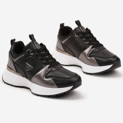 Buty sportowe damskie wiosenne born2be ze sklepu: born2be.pl w kategorii: Buty sportowe damskie - zdjęcie 054DCF2-170-2564_368792