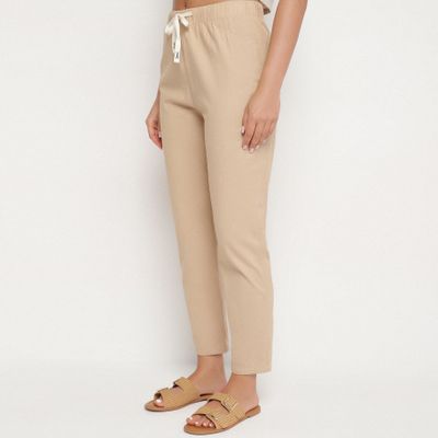 born2be - Spodnie damskie casual ze sklepu: born2be.pl w kategorii: Spodnie damskie - zdjęcie 054DCF2-170-2564_368809