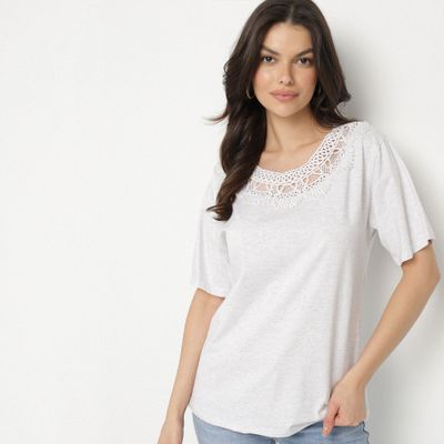 Bluzka damska casual na wiosnę born2be ze sklepu: born2be.pl w kategorii: Bluzki damskie - zdjęcie 054DCF2-170-2564_371326