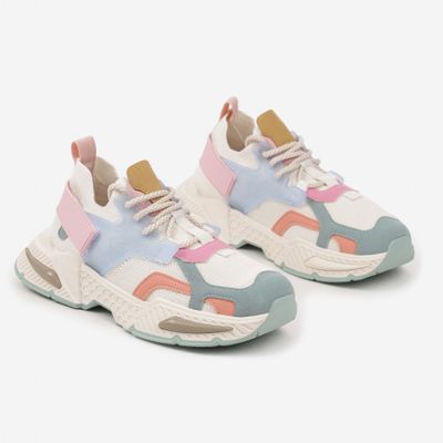 Buty sportowe damskie wiosenne born2be ze sklepu: born2be.pl w kategorii: Buty sportowe damskie - zdjęcie 054DCF2-170-2564_371668