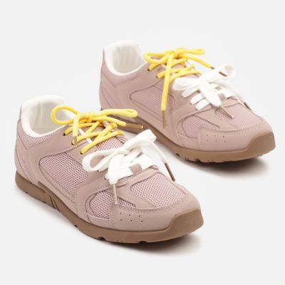 Buty sportowe damskie wiosenne born2be ze sklepu: born2be.pl w kategorii: Buty sportowe damskie - zdjęcie 054DCF2-170-2564_372350