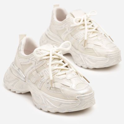 Buty sportowe damskie na wiosnę born2be ze sklepu: born2be.pl w kategorii: Buty sportowe damskie - zdjęcie 054DCF2-170-2564_373536